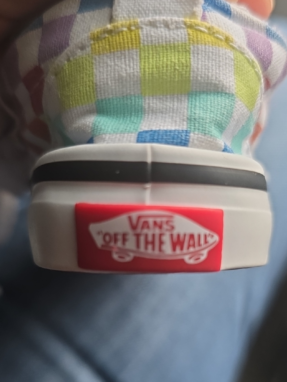 VANS - Picture 6 of 6